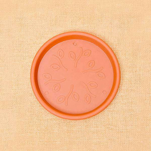 5.9 inch (15 cm) round plastic plate for 5 inch (13 cm) 