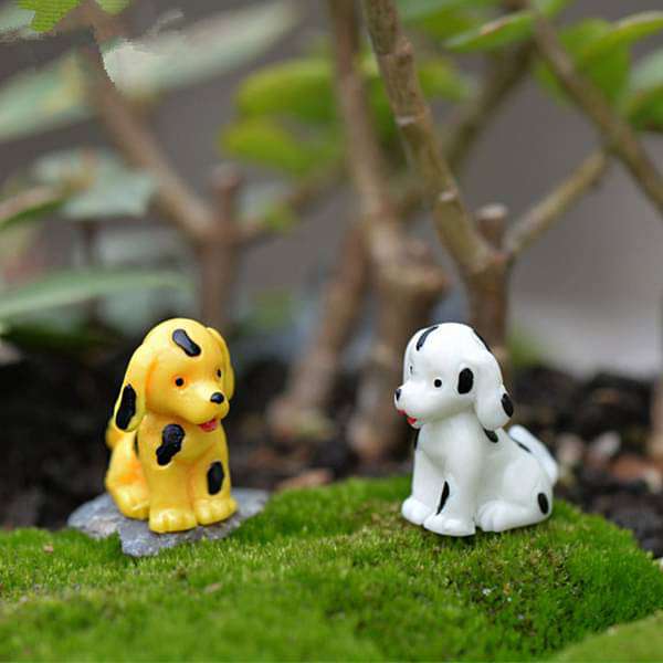 dogs plastic miniature garden toys (white - 1 pair