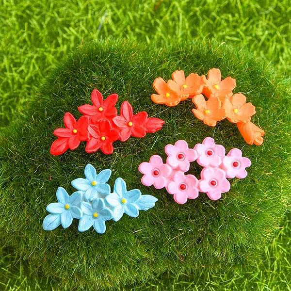flower brooches plastic miniature garden toys - 4 pieces