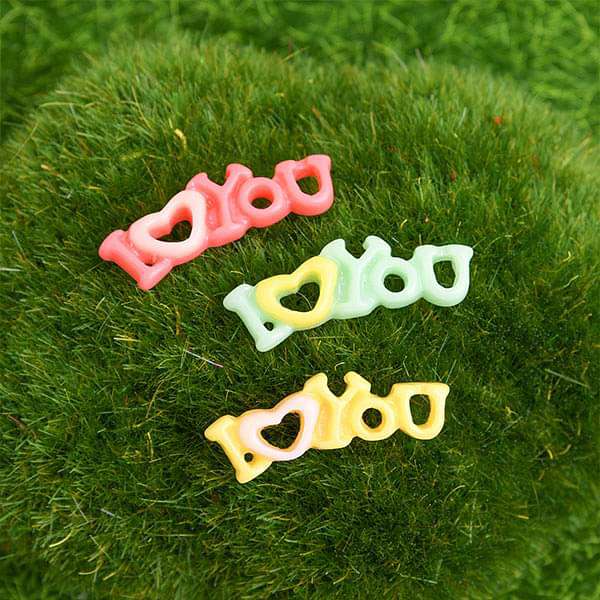 i love you plastic miniature garden toys (green - 3 pieces