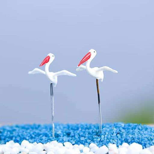 pin flamingos plastic miniature garden toys (white) - 1 pair