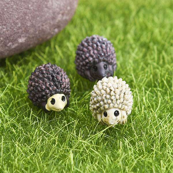 porcupines plastic miniature garden toys - 3 pieces