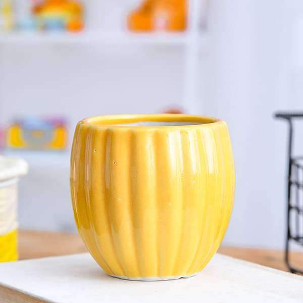3.1 inch (8 cm) vertical ridges pattern round ceramic pot (yellow) (set of 2) 