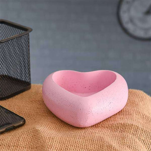 4.7 inch (12 cm) heart shape concrete pot (pink) 